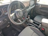 New 2025 Jeep Gladiator Rubicon w/ Convenience Group image 3