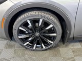 New 2025 Toyota Crown Platinum image 3