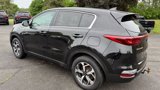 Used 2020 Kia Sportage LX w/ LX Popular Package image 3