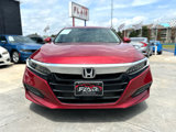 Used 2018 Honda Accord Touring image 2