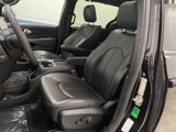 Used 2023 Chrysler Pacifica Touring-L image 4