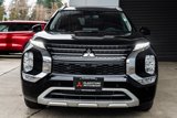 New 2025 Mitsubishi Outlander SEL image 2