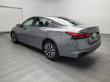 Used 2023 Nissan Altima 2.5 SV image 5
