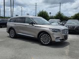 Used 2020 Lincoln Aviator Reserve w/ Elements Package Plus image 2