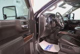 Used 2023 GMC Sierra 2500 Denali w/ Denali Black Diamond Edition image 3
