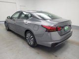 Used 2023 Nissan Altima 2.5 SV image 5