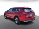 New 2025 Mitsubishi Outlander SE image 4