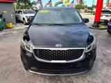 Used 2018 Kia Sedona L image 3