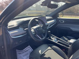 Used 2024 Jeep Compass Latitude image 3