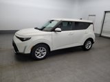 Used 2023 Kia Soul S image 2