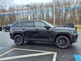 Used 2024 Jeep Grand Cherokee Altitude image 5