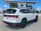New 2025 Volkswagen Atlas SE image 4