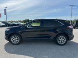 Used 2023 Ford Edge SEL image 2