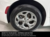 Used 2023 Chrysler Pacifica Limited image 3