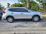 Used 2017 Nissan Rogue S image 4