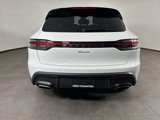 Certified 2025 Porsche Macan image 6