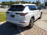 New 2025 Mitsubishi Outlander SEL image 6