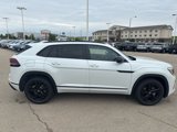 New 2025 Volkswagen Atlas Cross Sport SEL R-Line image 2