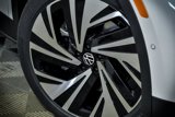 New 2025 Volkswagen ID.4 Pro S Plus image 4