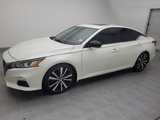Used 2020 Nissan Altima 2.5 SR w/ Premium Package image 2