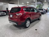 Used 2018 Ford Escape SE image 3