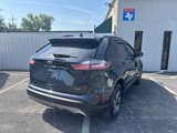 Used 2024 Ford Edge SEL w/ Sport Appearance Package image 5