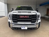 Used 2024 GMC Sierra 2500 Pro image 2