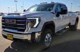 New 2025 GMC Sierra 3500 SLT w/ SLT Convenience Package image 4