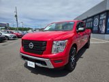 Used 2022 Nissan Titan SV image 3