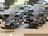 New 2025 Nissan Pathfinder Platinum image 2