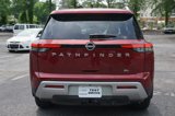 New 2025 Nissan Pathfinder SL image 4