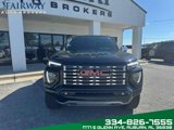 Used 2024 GMC Canyon Denali image 3