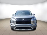 Used 2024 Mitsubishi Outlander SE Black Edition image 2