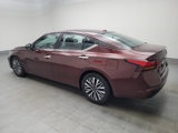 Used 2023 Nissan Altima 2.5 SV image 3