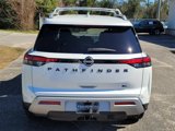 New 2025 Nissan Pathfinder SL w/ SL Premium Package image 4