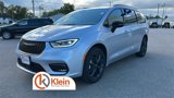 New 2026 Chrysler Pacifica Limited image 3