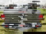 New 2025 Jeep Gladiator Sport image 4
