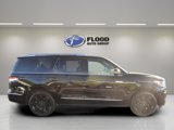 Used 2023 Lincoln Navigator Reserve image 3