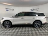 New 2025 Lincoln Aviator Reserve w/ Equipment Group 201A image 3