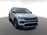 Used 2025 Jeep Compass Limited image 3