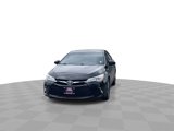 Used 2016 Toyota Camry SE image 3