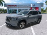 New 2025 Nissan Pathfinder Platinum image 2
