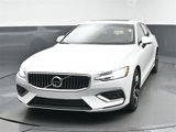 Used 2021 Volvo S60 T5 Inscription image 3