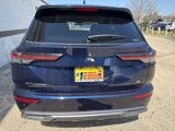New 2025 Mitsubishi Outlander SE image 4