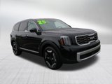 New 2025 Kia Telluride S image 2
