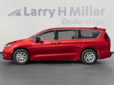 New 2026 Chrysler Pacifica Limited image 3