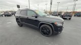 Certified 2023 GMC Acadia SLT w/ Elevation Edition image 2