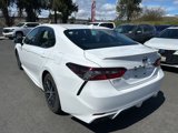 Used 2024 Toyota Camry SE image 4