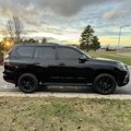 Used 2023 Lexus GX 460 Luxury w/ Black Line Special Edition image 6