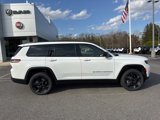 New 2025 Jeep Grand Cherokee L Altitude image 2
